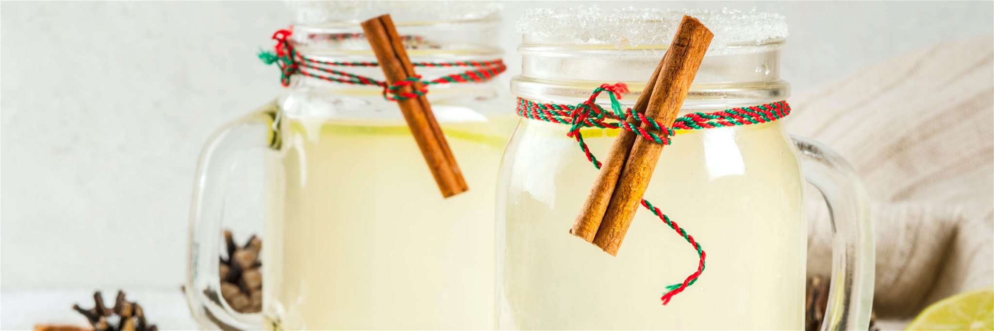Snowball cocktails can be garnished with cherries or even a stick of cinnamon.&nbsp;