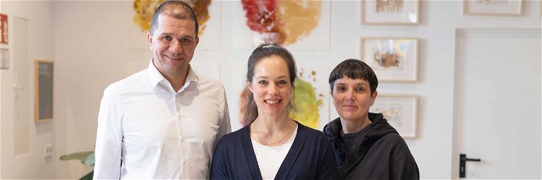 Gemeinsam für mehr Kunst und Kaffee: Thomas Schusteritsch, Paloma Schreiber und Barbara Bauer.
