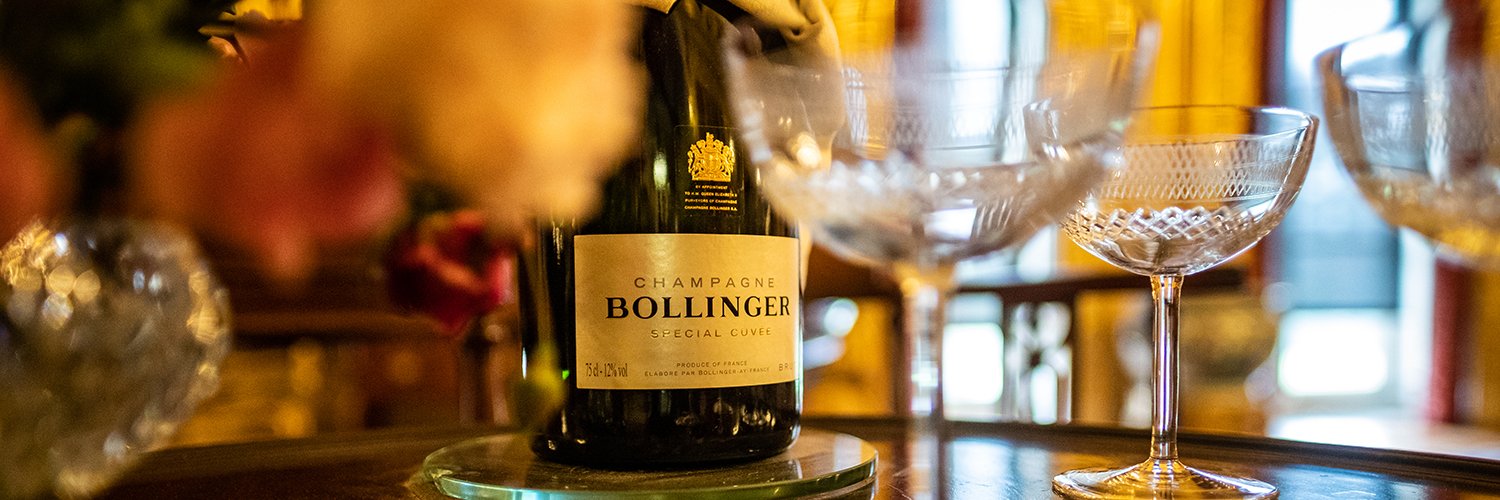 Bollinger festigt seine Position als einer der führenden Akteure in der Weinbranche.