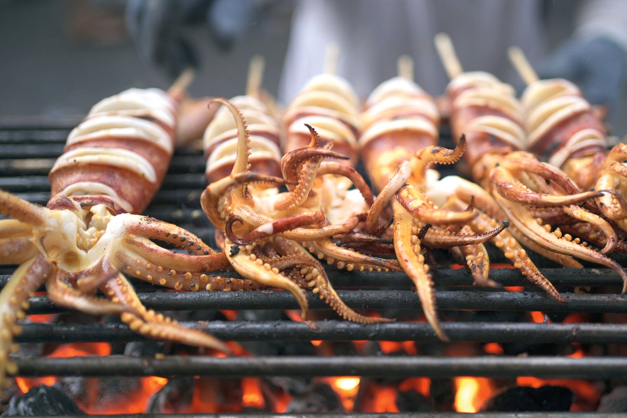 Seafood ist Standard, vor allem im Süden des Landes. Tintenfische, Garnelen und Co. werden immer ganz frisch zubereitet.