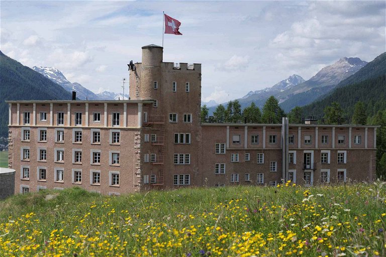 Das «Hotel Castell» in Zouz im Oberengadin.