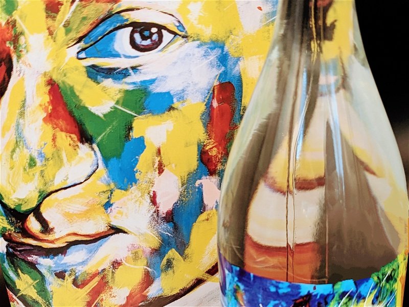Wasserflaschen könnten Teil einer erschwinglichen Kunstsammlung werden.