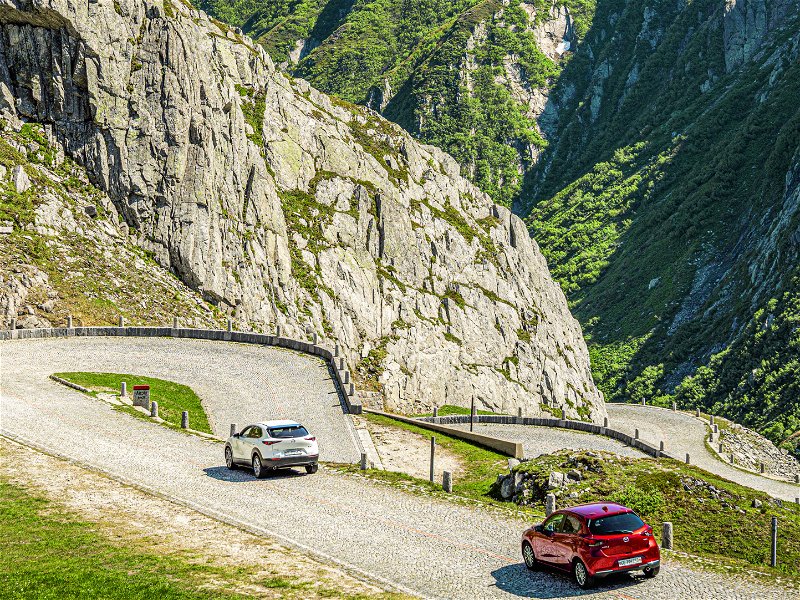Der Roadtrip entlang der Grand Tour of Switzerland führt über abenteuerliche Strecken.