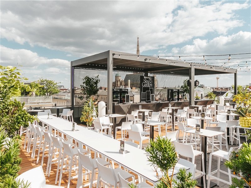Die Rooftopbar »Organics Sky Garden« wurde zur beliebtesten Apero-Location in Wien gewählt. 
