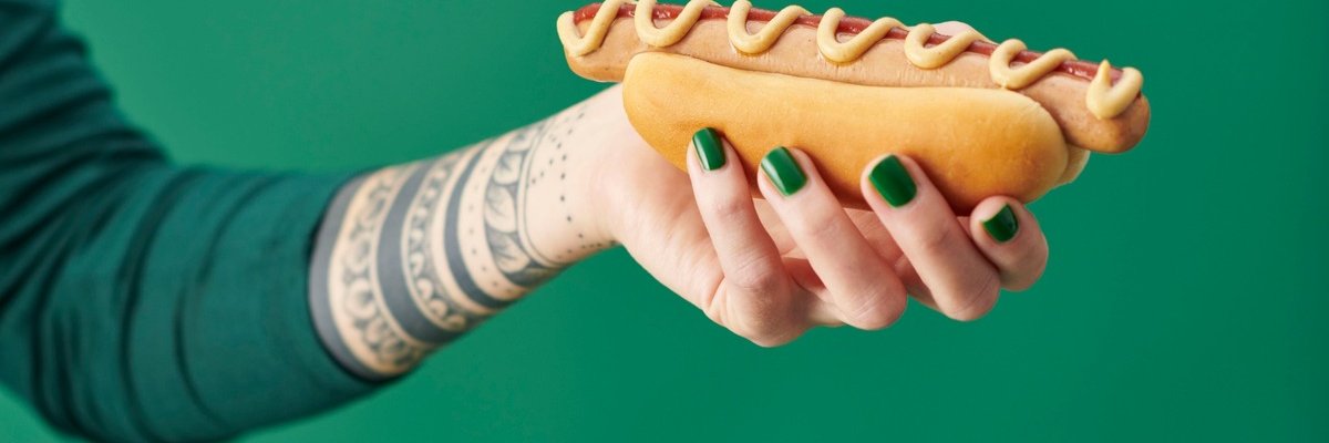 Der Plant-Hotdog reiht sich wie die Plantbullar oder der Veggie-Hotdog in die veganen Gerichte des Möbelhauses ein.