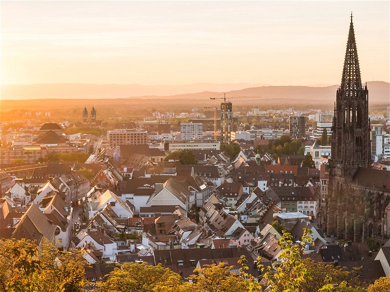 Genießen Sie Freiburg in vollen Zügen