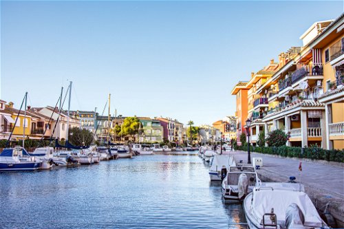 Bei Alboraya liegt der Hafen Port Saplaya, das »Klein-Venedig von Valencia« 