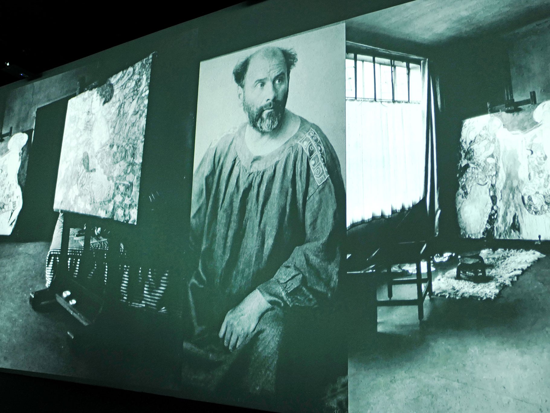 Gustav Klimts und sein letztes Atelier in Wien Hietzing (r.)