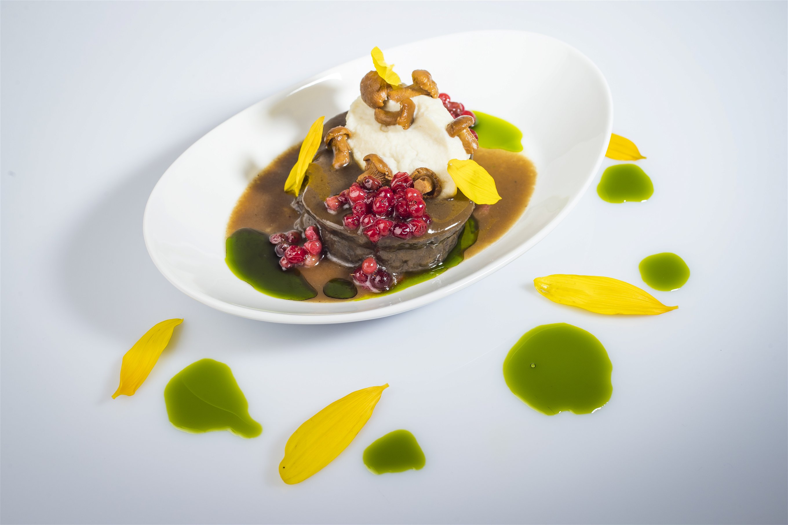 Alpine Küche bieten den Rahmen für kulinarische Höhenflüge.