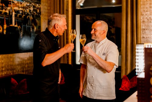 Spitzenkoch Heiko Nieder mit Stephen McLaughlin vom schottischen Zwei-Sterne-Restaurant «Andrew Fairlie».