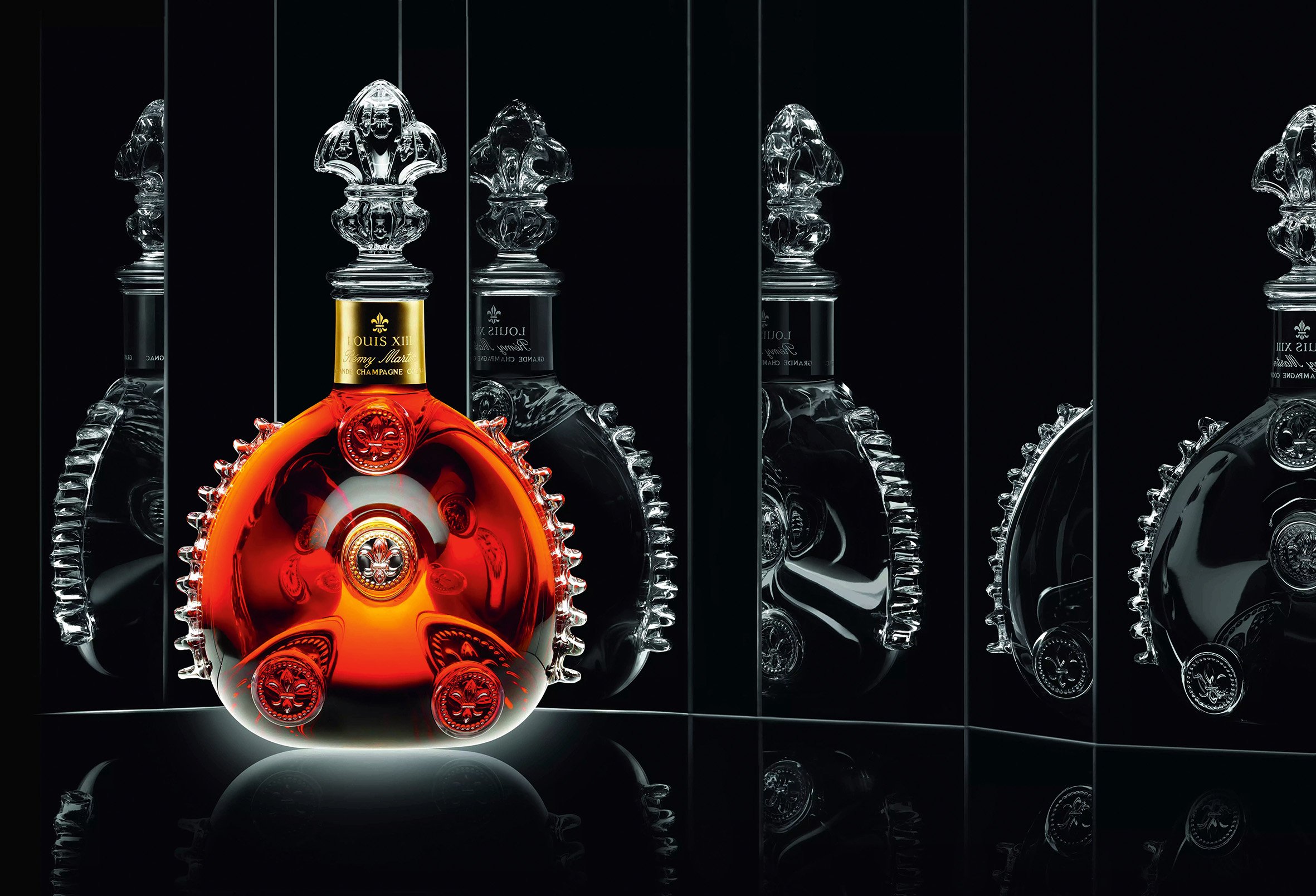 Der edle Grande Champagne Cognac Remy Martin Louis XIII zählt er zu den exklusivsten Luxus-Cognacs der Welt.