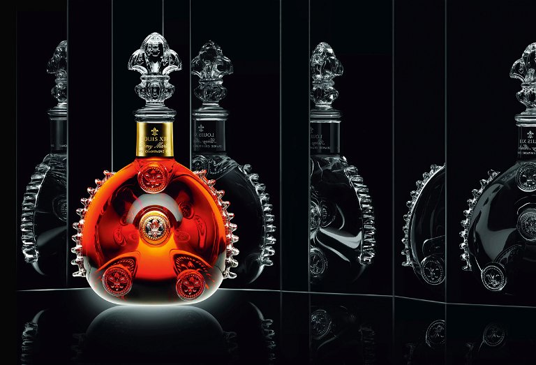 Der edle Grande Champagne Cognac Remy Martin Louis XIII zählt er zu den exklusivsten Luxus-Cognacs der Welt.