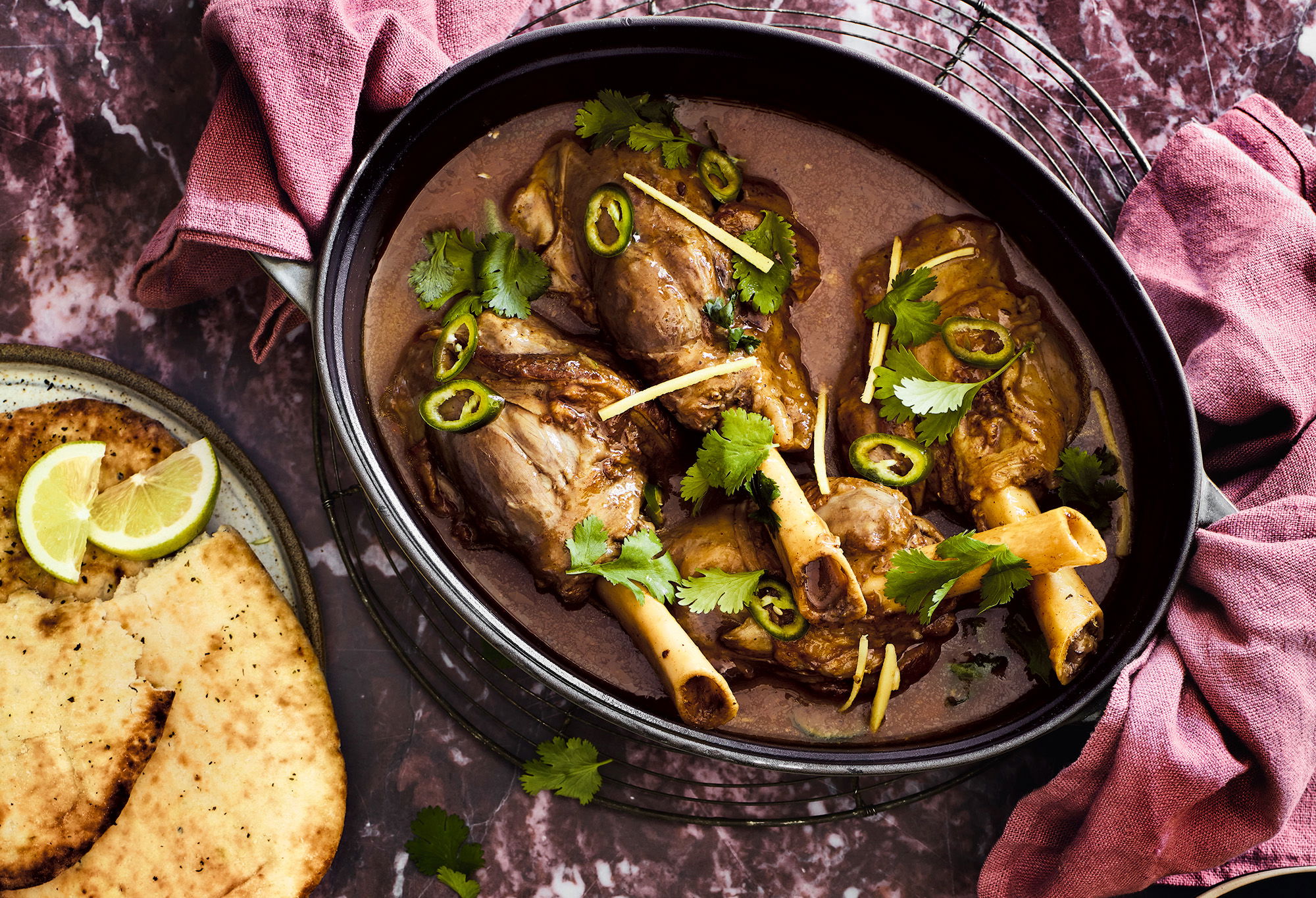 Bengalisches Nihari mit Lammhaxen - Rezepte - Falstaff