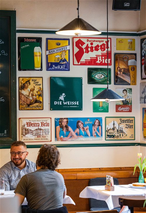 Das »Krah Krah« ist ein Aushängeschild der Wiener Bierkultur. Immerhin gibt es dieses Bierbeisl schon seit den 1980ern.