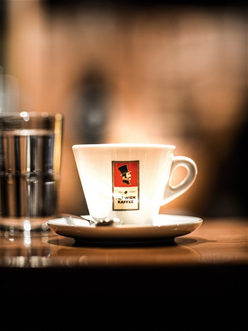 »Alt Wien« röstet seit 23 Jahren täglich eine große Vielfalt an Kaffeebohnen.