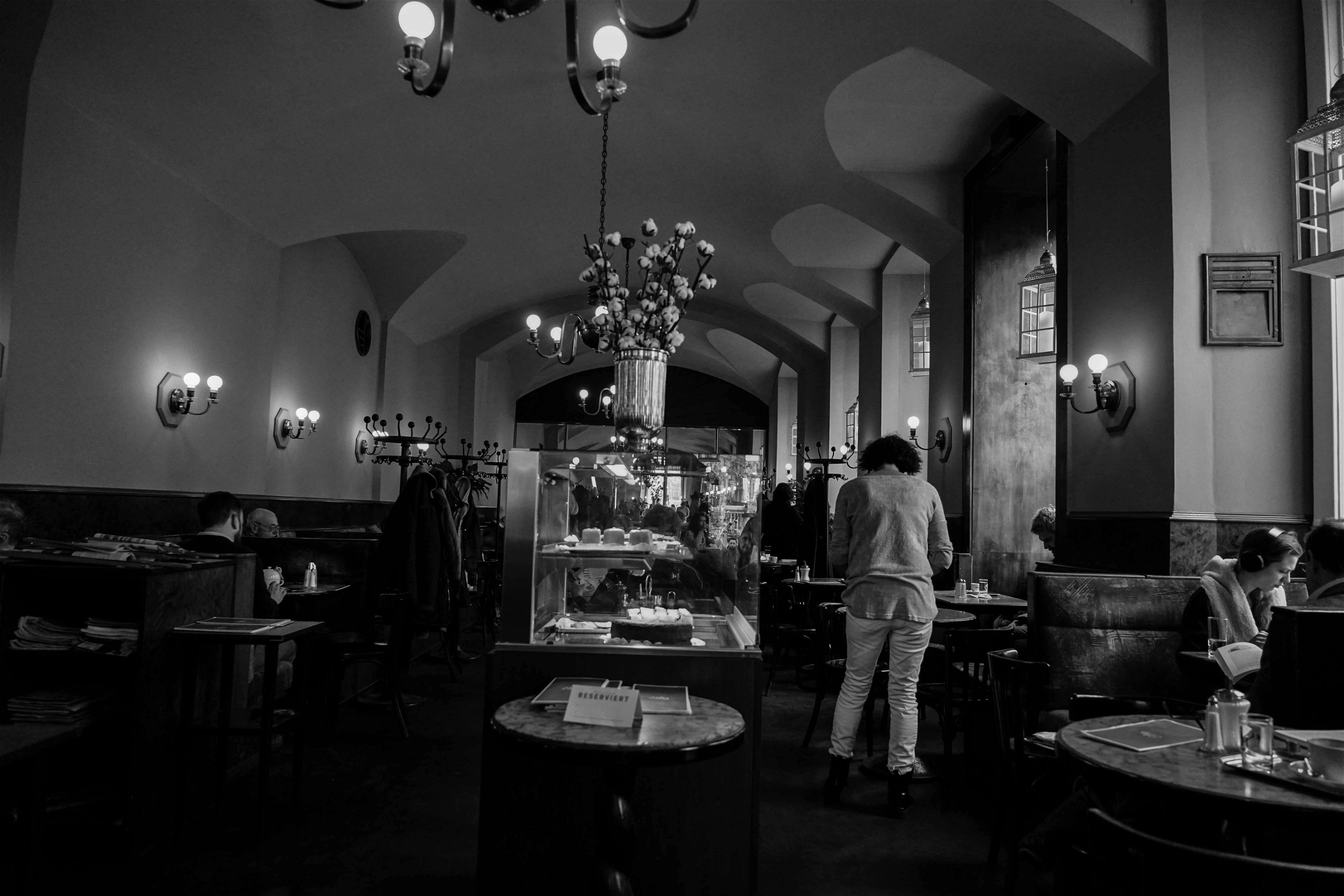 skola coffee & wine bar Archives - Harstuff Travel