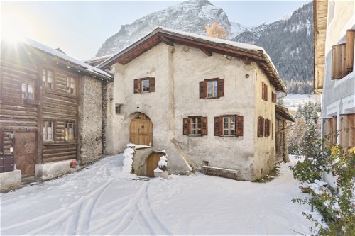 Das Bauernhaus «Chesa Viglia» im historischen Dorfkern von Bergün.