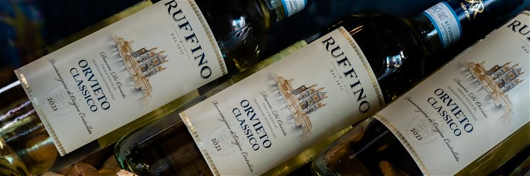 Botrytisierter Orvieto-Wein eignet sich laut Forscher:innen am besten für die Herstellung von Wein-Pillen.