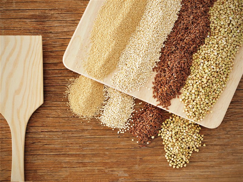 Amarant, Quinoa, Leinsamen und Buchweizen sind die ideale Alternative zu Getreide.