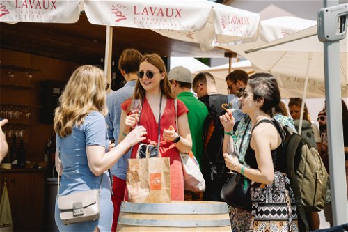 Wein-Event der Superlative: An den «Caves Ouvertes Vaudoises» öffnen über 200 Waadtländer Winzer ihre Türen für vinophile Besucher.