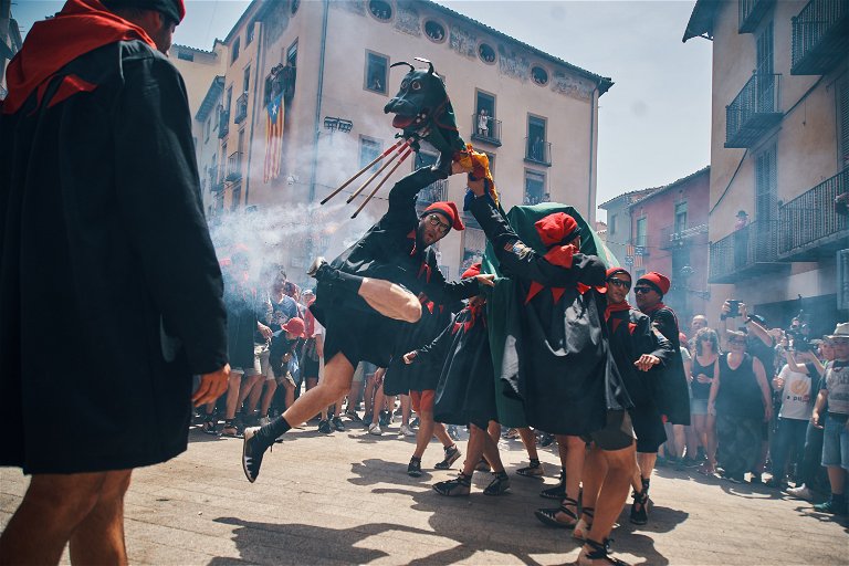 The inhabitants of Berga dress up as mystical or religious figures with the typical large-headed masks.
