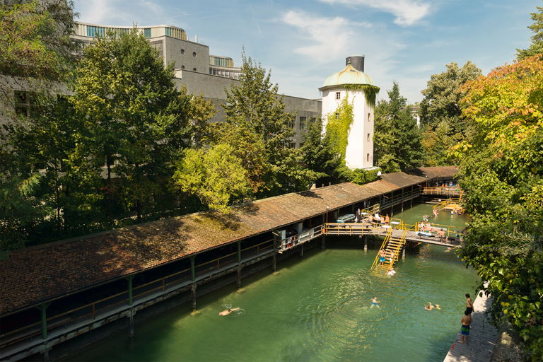 Das Männerbad im Schanzengraben.