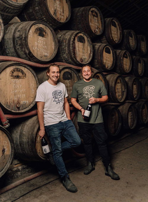 New Generation: Daniel und Marco Niepoort sind mit ihrem Vater Dirk nicht nur in Portugal, sondern auch in Deutschland aktiv. Ihr gemeinsames Weingut an der Mosel heißt Fio.