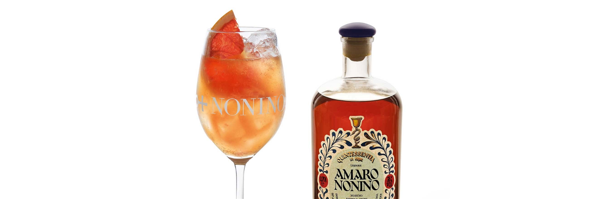 Der Amaro Nonino Quintessentia wird aus Nonino Grappa und ausgewählten Kräutern hergestellt und in französischen Eichenfässern gereift.
