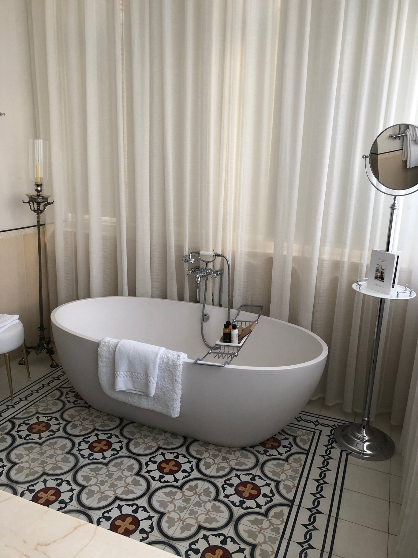 Die Badezimmer des »The Norman Hotel« eignen sich perfekt zum Relaxen. thenorman.com