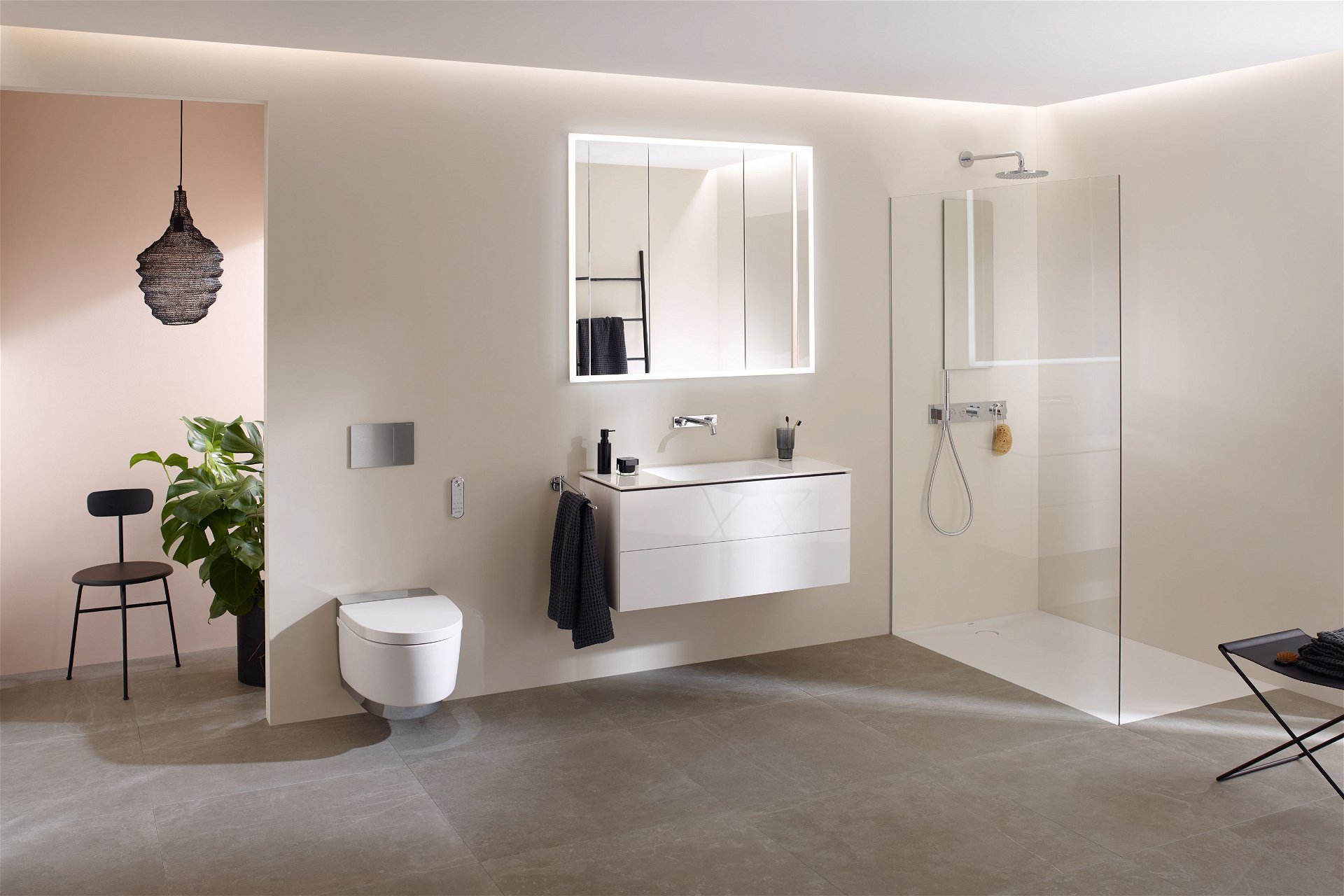 Die Komplettbadserie Geberit ONE in harmonischer Kombination mit dem Geberit Dusch-WC AquaClean Mera.