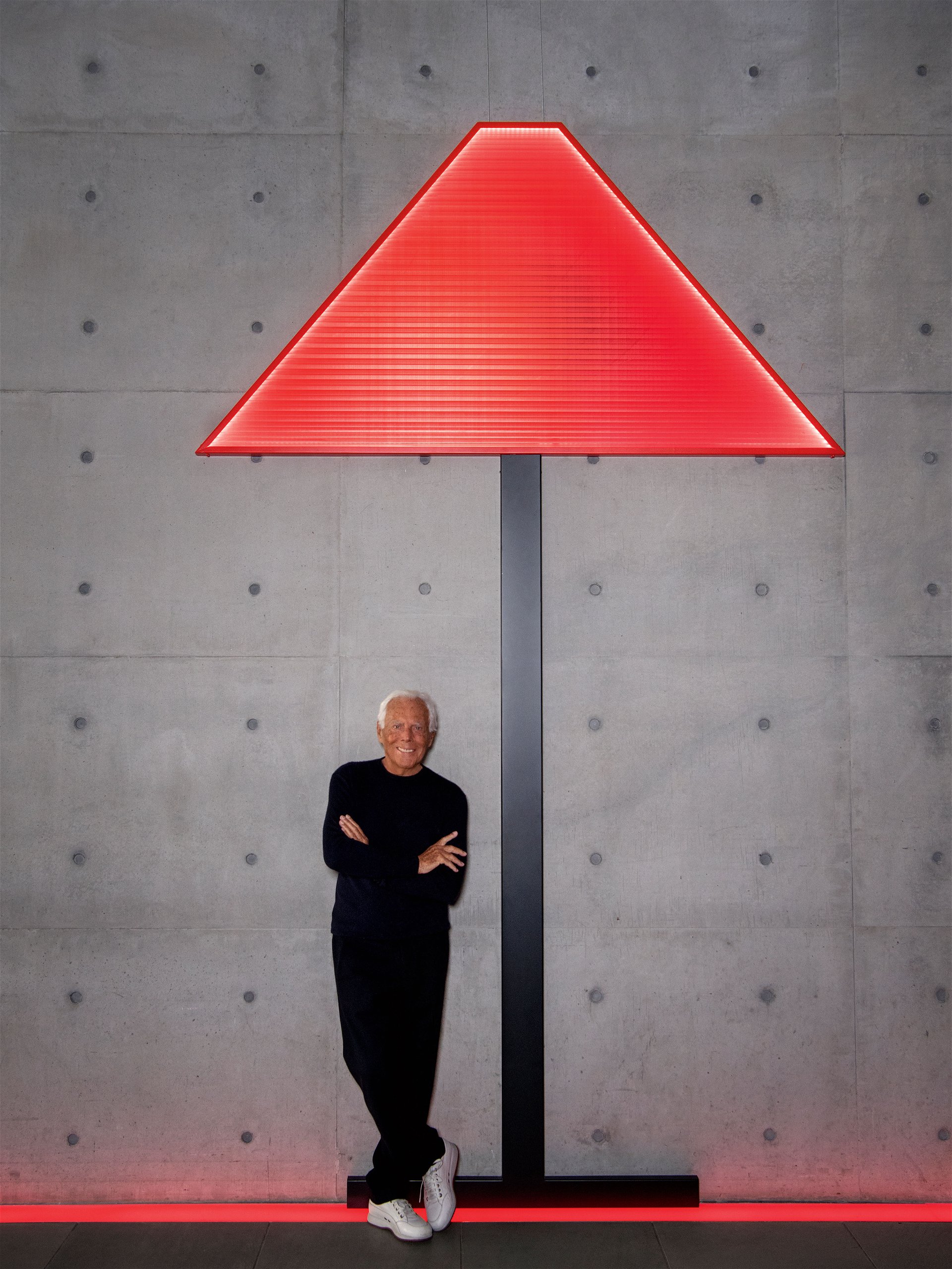 Pionier: Giorgio Armani erkannte bereits in den frühen 1980er-Jahren, dass Mode und Interior einander bedingen. Mit seiner »Logo Lamp« und seinem Label »Armani Casa« ist er seit über 20 Jahren gut im Geschäft.