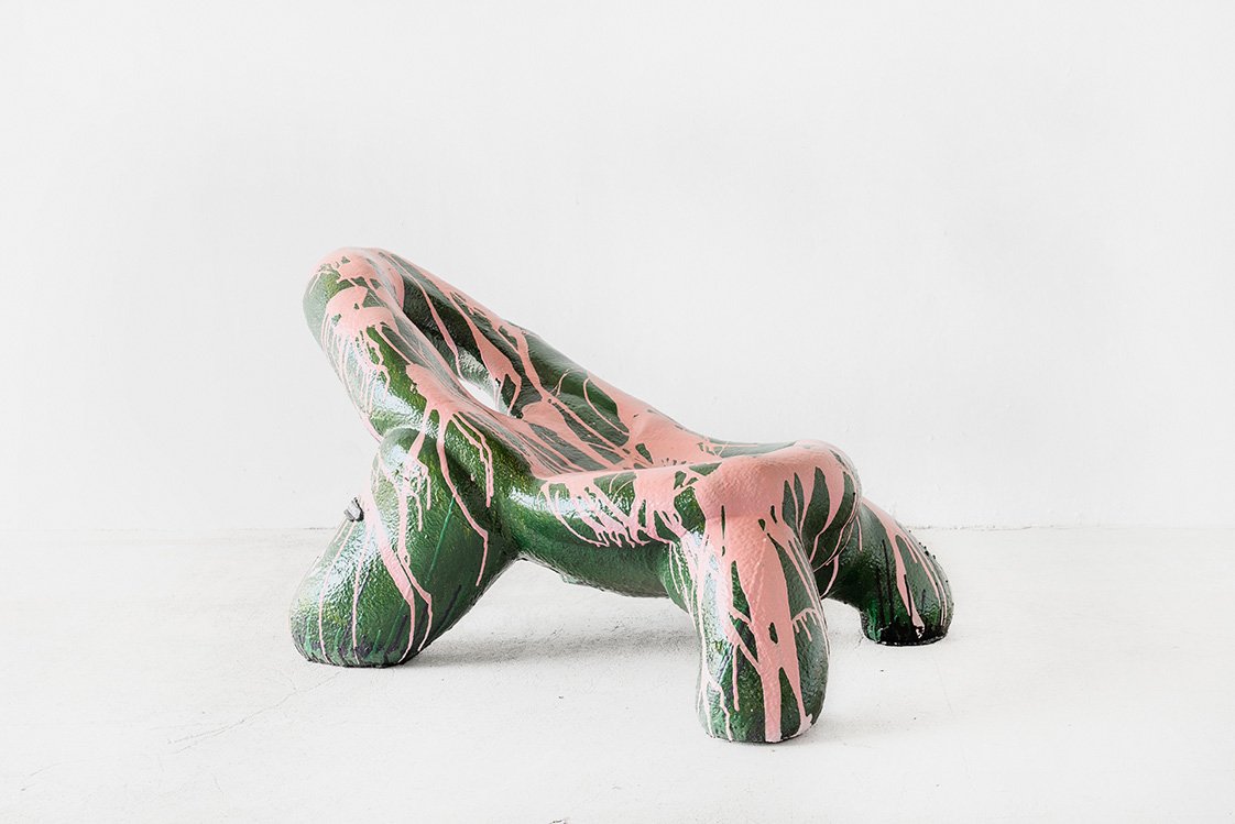 Wow-Effekt: Pop-Art trifft bei Zhou Yilun auf Design mit Lust an der Zerstörung. Sein »Animal Chair« bringt das zum Ausdruck. side-gallery.com