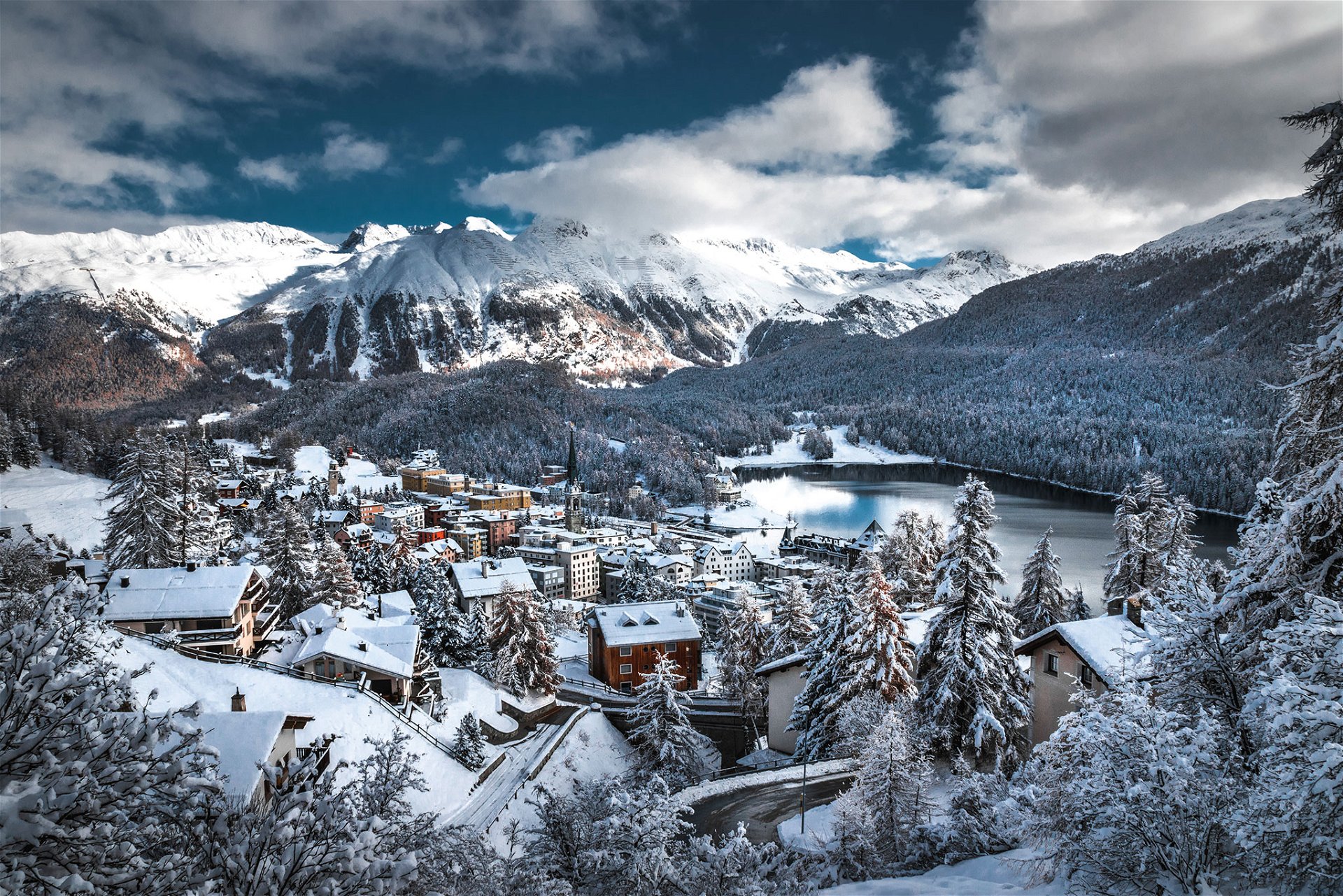 Der luxuriöse alpine Ferienort punktet weltweit mit den höchsten Preisen in den Bergen. Exklusivität hat ihren Wert.