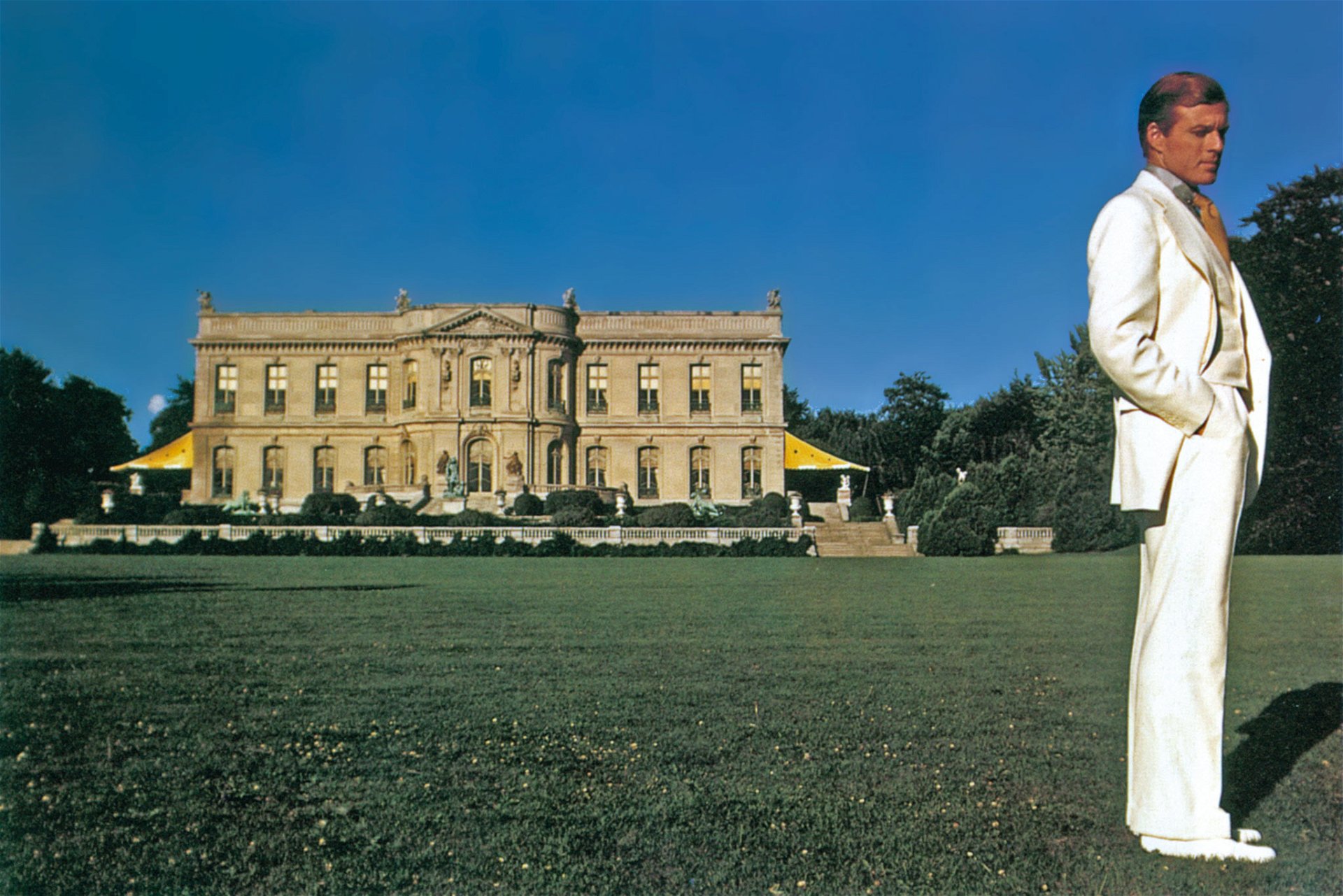 In den 1970er reüssierte Robert Redford (mit Mia Farrow) in der Literaturverfilmung »The Great Gatsby«. Als Kulisse dienten Newports Prachtbauten wie »Rosecliff Mansion«.