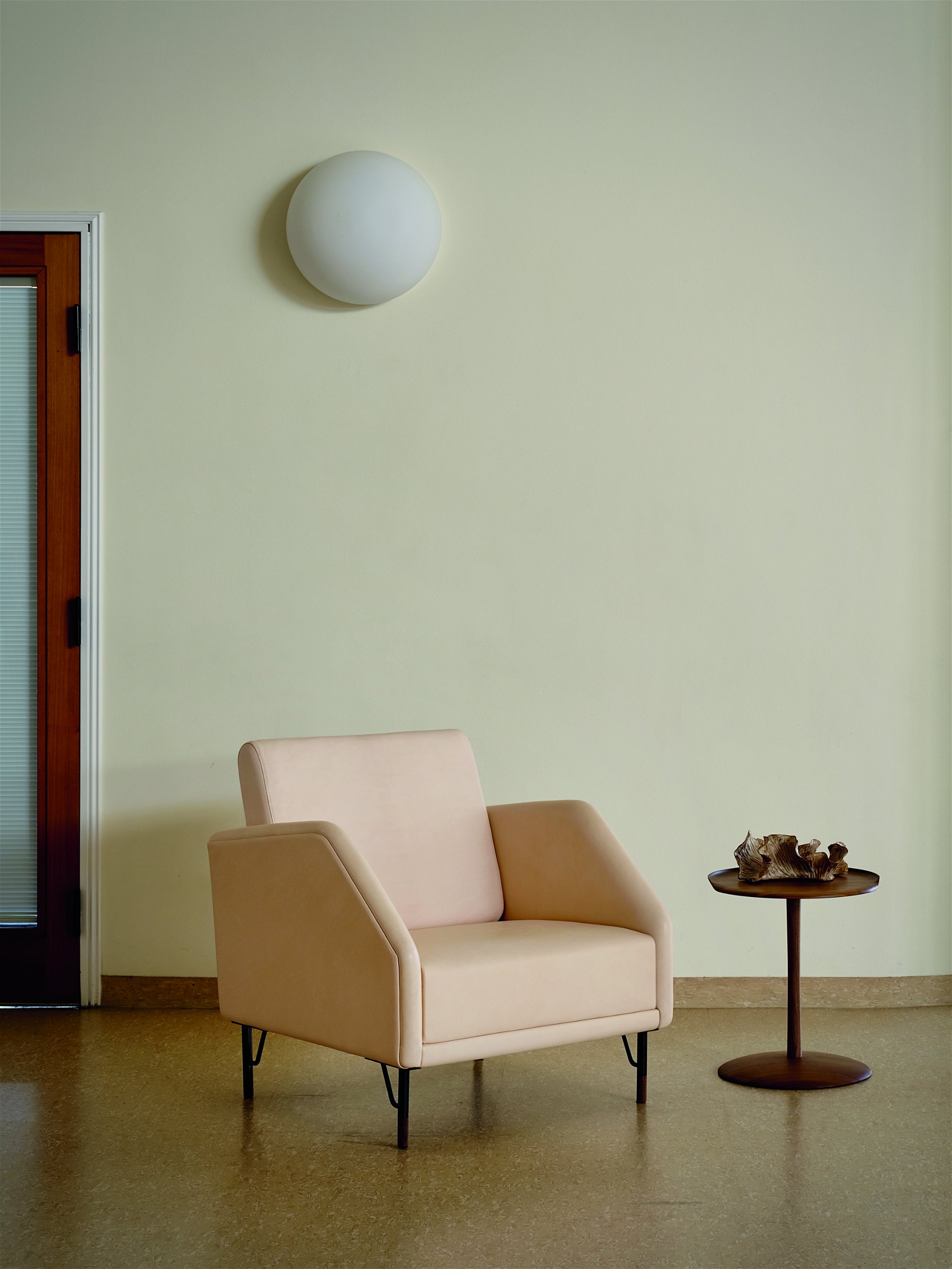 Der »Pelican Chair« ist ein geradliniges und zeitloses Möbelstück.
