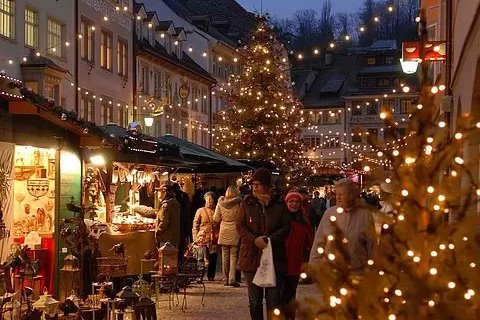 Einer der zwei Weihnachtsmärkte in Feldkirch.
